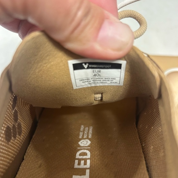 Vivobarefoot shoes - Picture 4 of 5